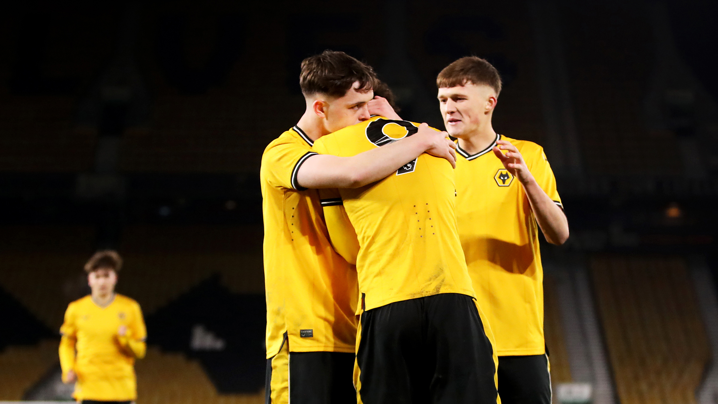 FA Youth Cup report | Wolves 2-2 QPR (8-9 pens) | Academy | News ...