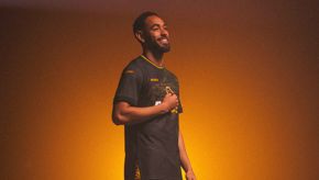 Away BTS10
