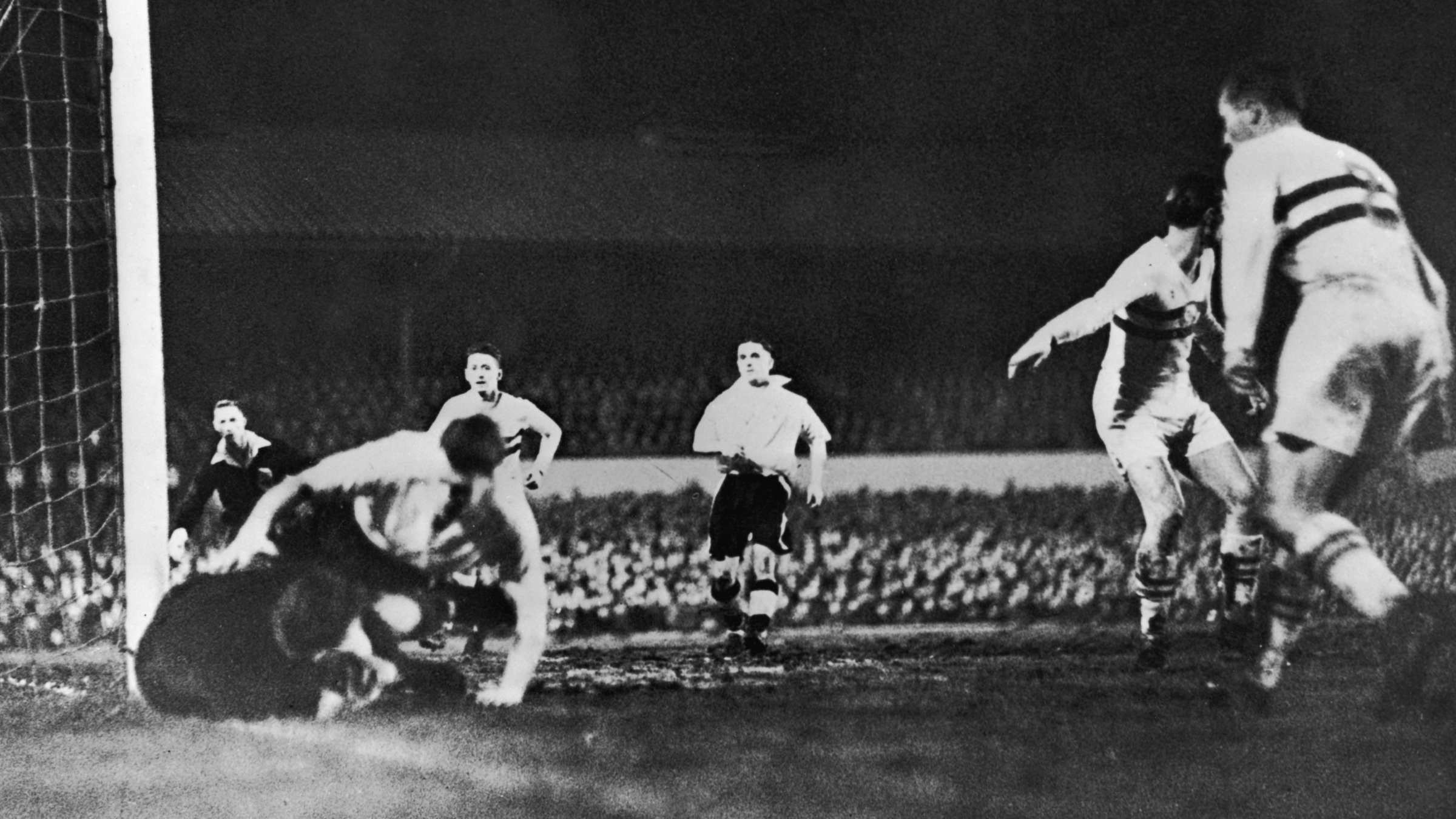 Quiz | Wolves' floodlit friendlies | Features | News | Wolverhampton ...