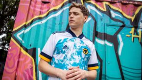 Away Kit9