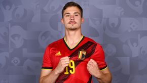Euro Portraits18
