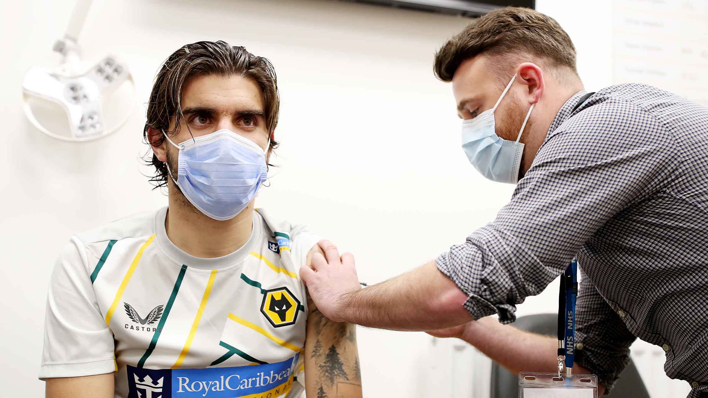 Wolves first-team receive booster jabs | Club | News | Wolverhampton ...