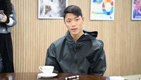 Hwang 4