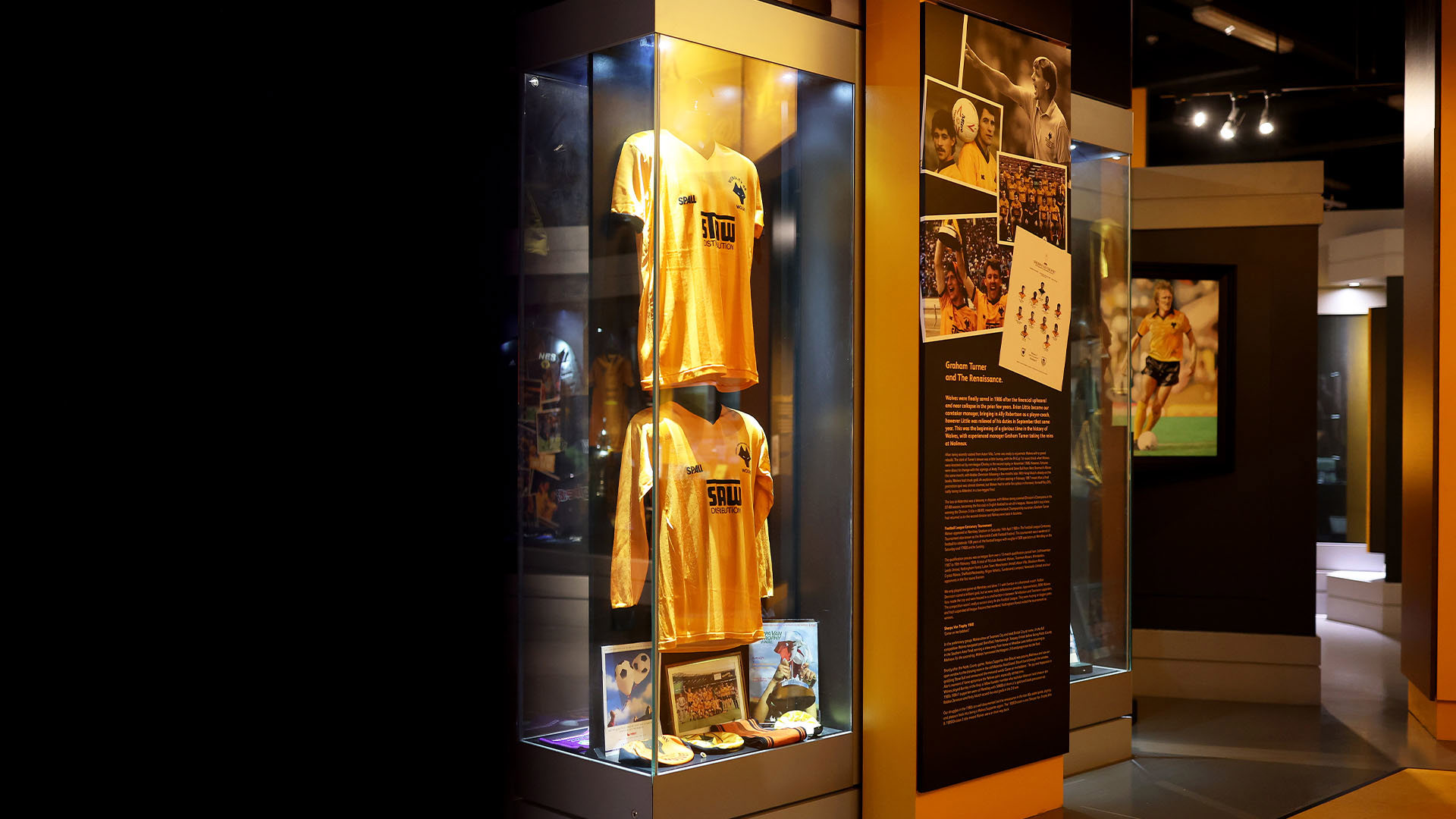 New book lauch at the Wolves Museum | Club | Latest News