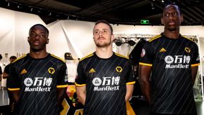 Away kit 3.jpg