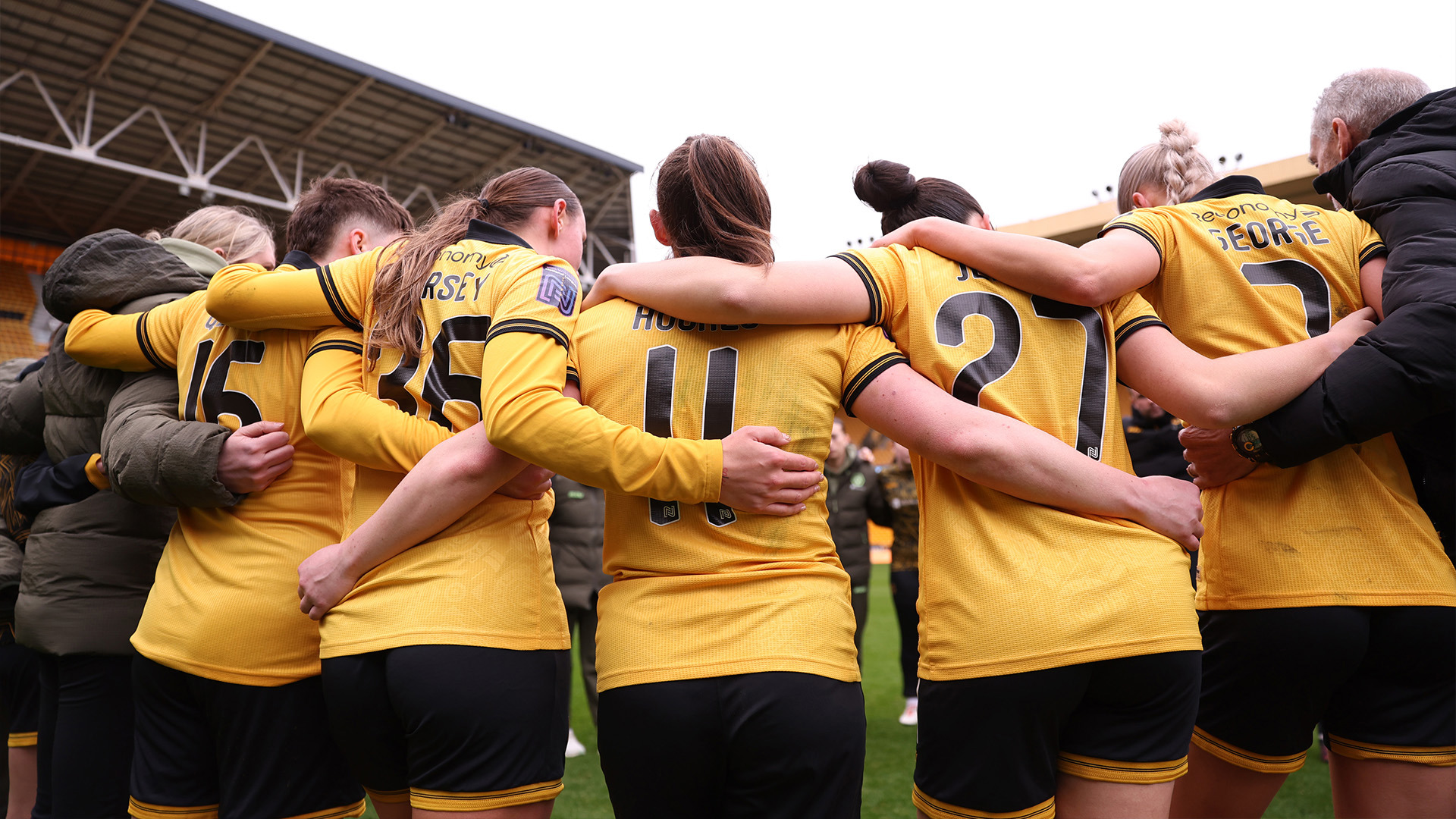 Open training sessions for Girls Academy and ETC | Women's First-Team ...