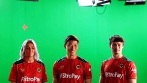 Away BTS25