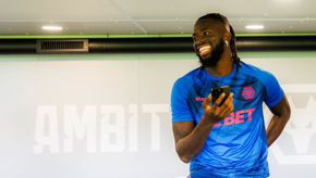 Tolu Gall 28