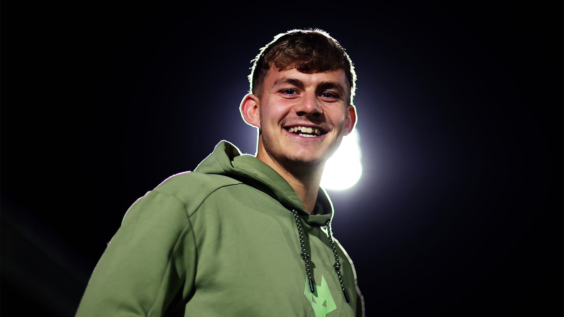 Pond departs for Chesterfield