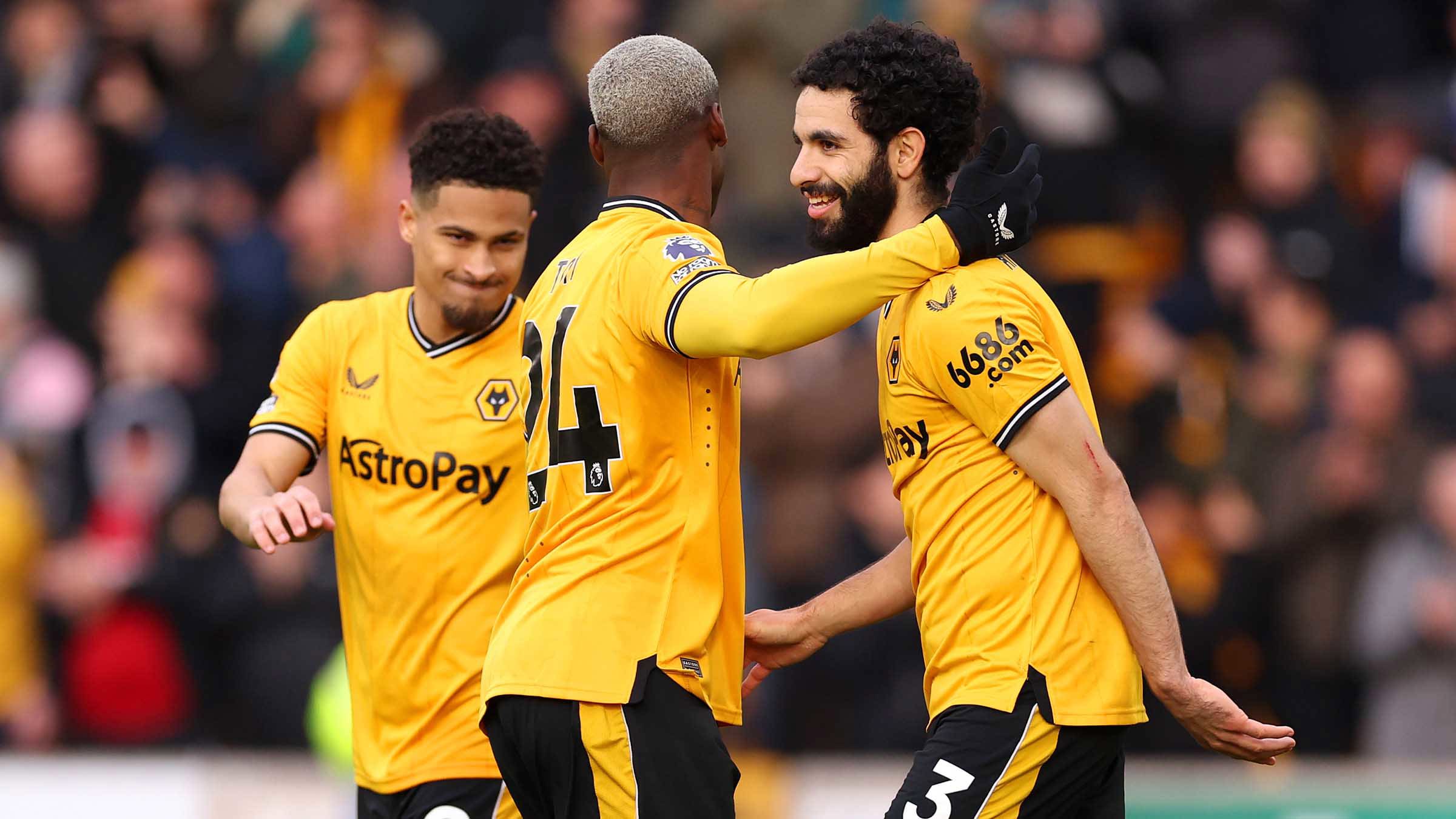 Gallery | Wolves 2-1 Fulham | Men's First-Team | News