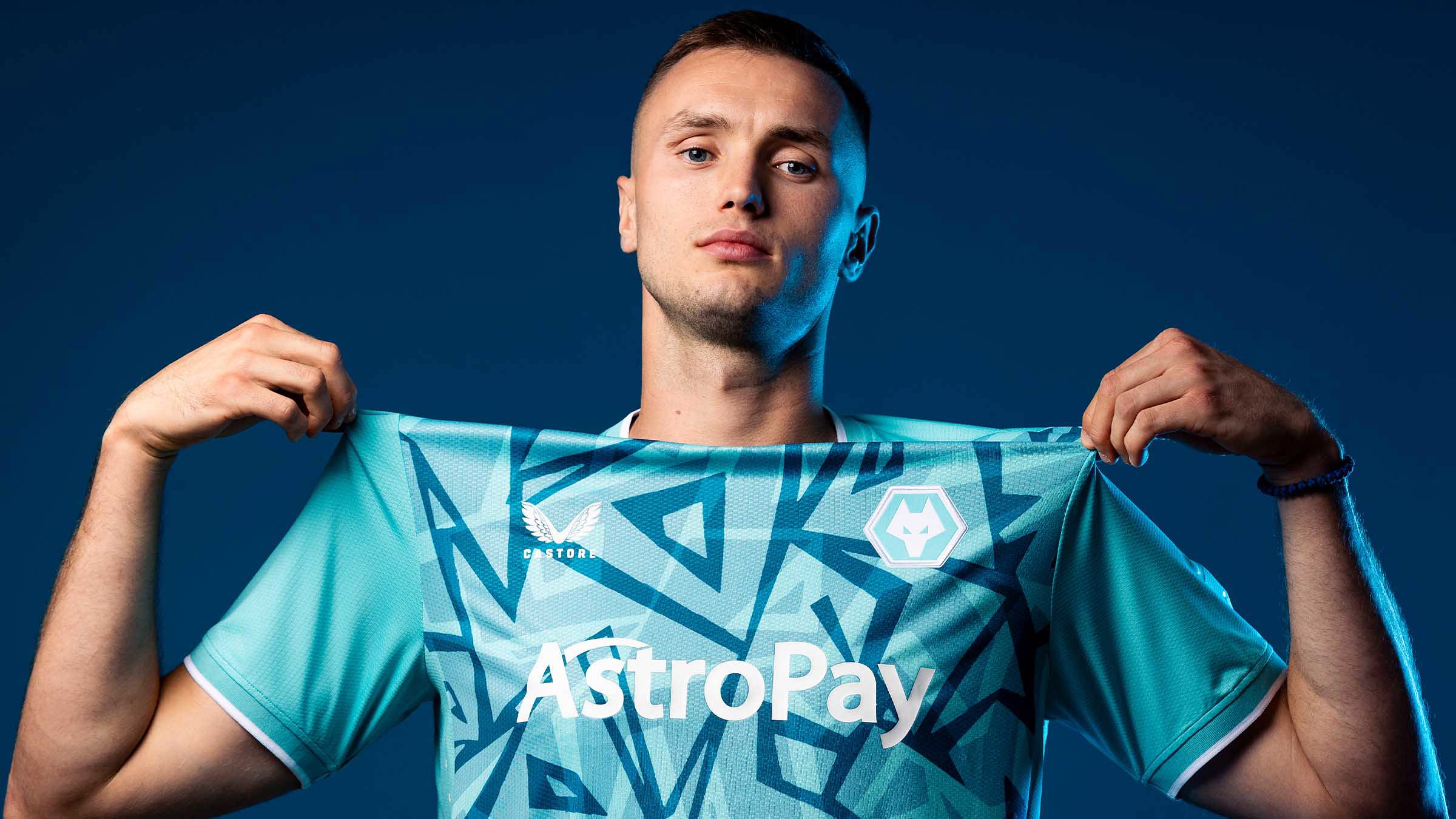Wolverhampton sales third jersey