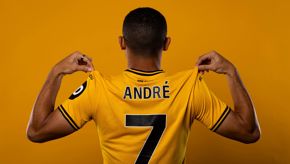 Andre Signing 14
