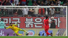 Internationals | Hwang scores match-winning penalty for South Korea
