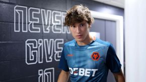 Lopez Signing10